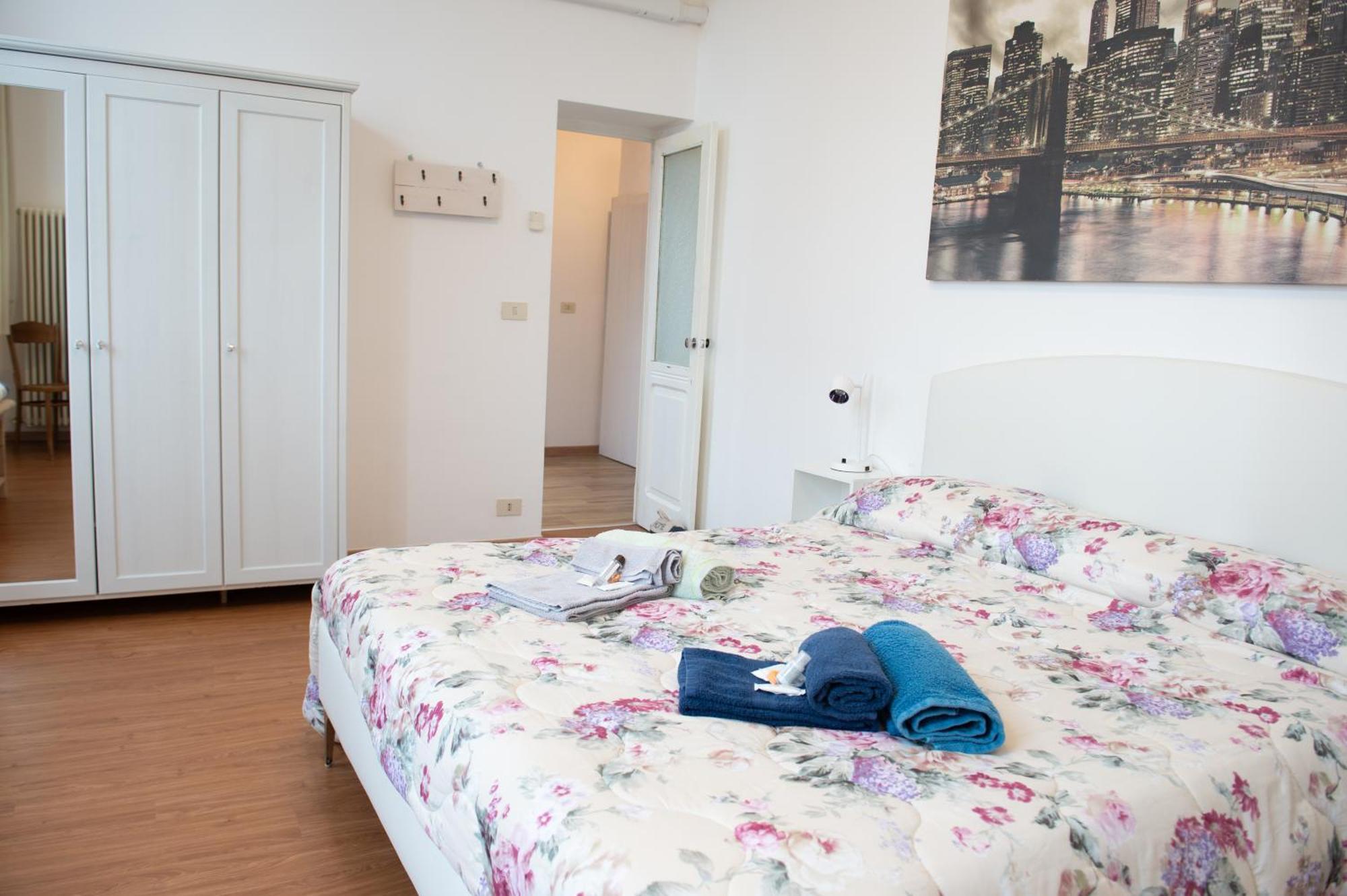 Il Borgo Appartamento Luca Parma Eksteriør billede